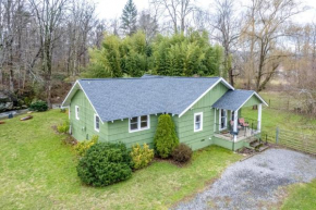 Creekside Cottage